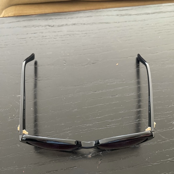 Gucci sunglasses - Picture 3 of 6